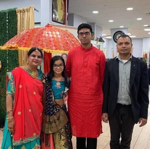 Meet your Posher, Ronak